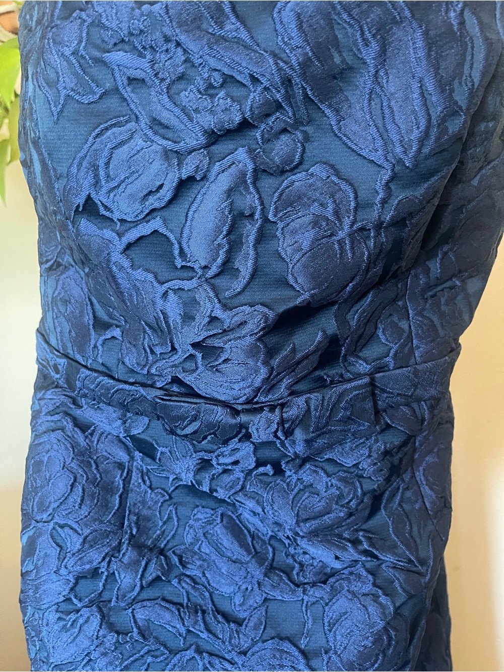 Sachin + Babi Sophia Textured Floral Strapless Dress and matching Shawl - Picture 2 of 9